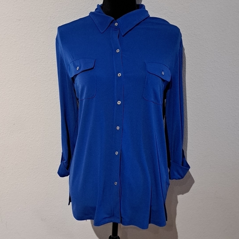 KARL LAGERFELD Paris large silky button down blouse